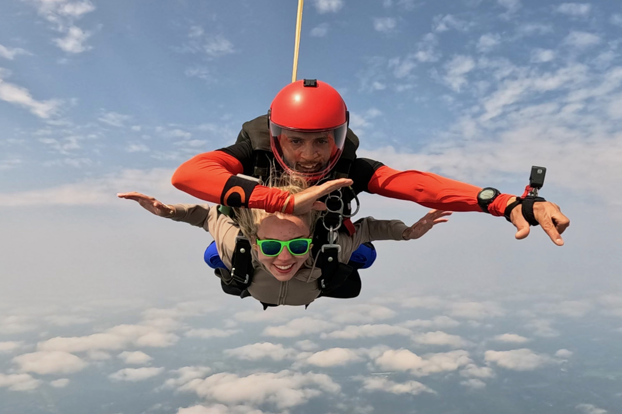 Can You Breathe Normally While Skydiving? Expert Facts Explained